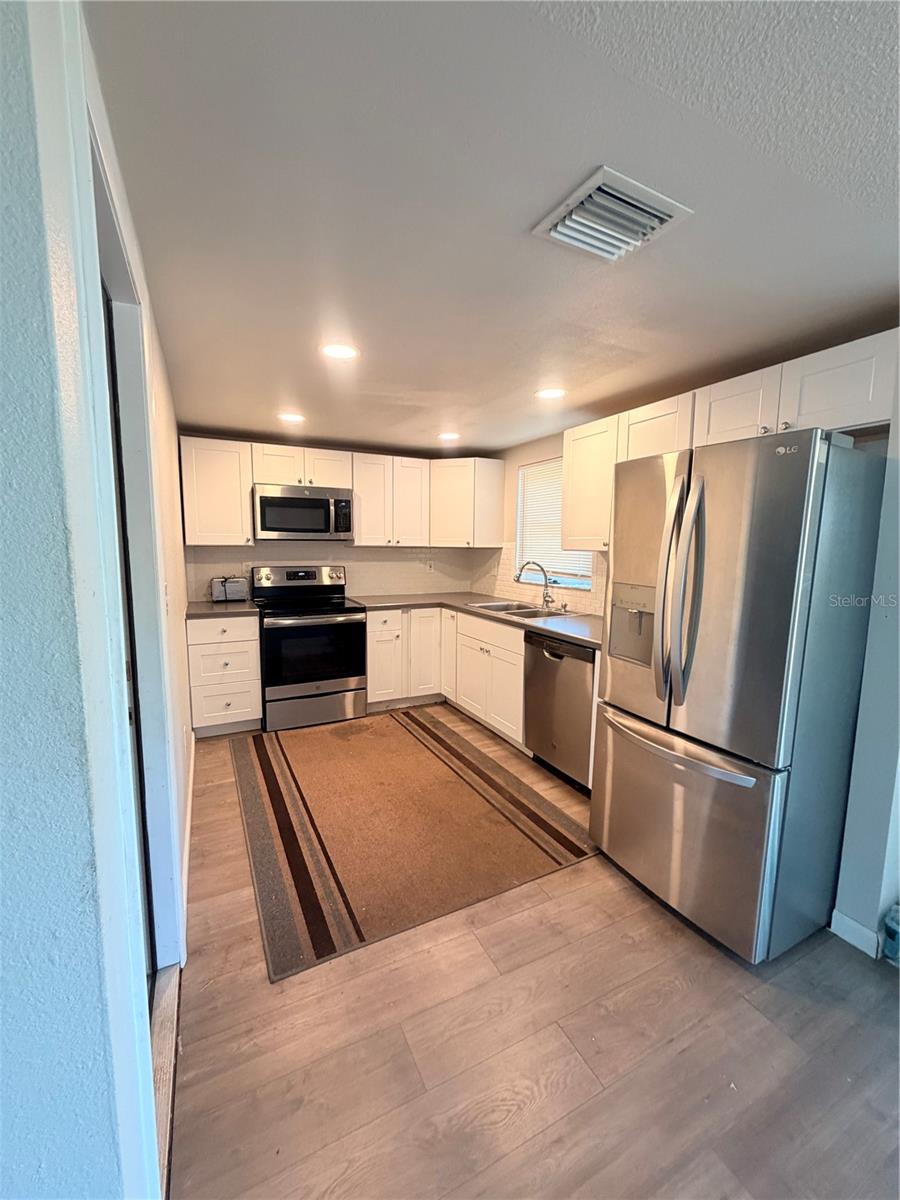 EMBASSY HILLS - Residential