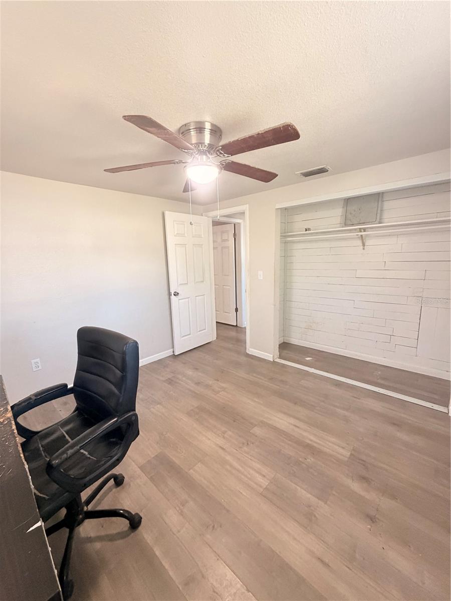 EMBASSY HILLS - Residential