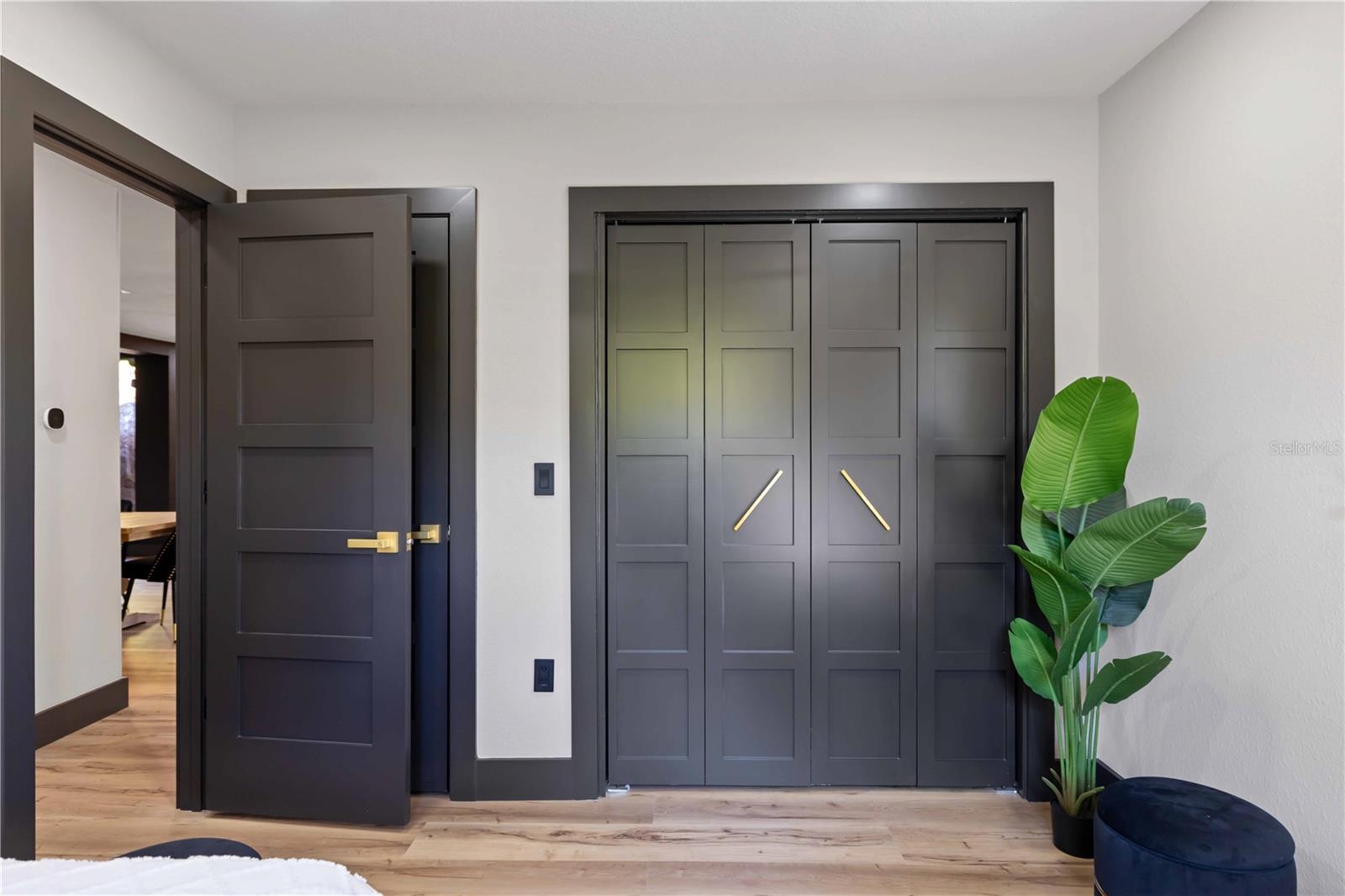 OCEAN BEACH REP - Residential