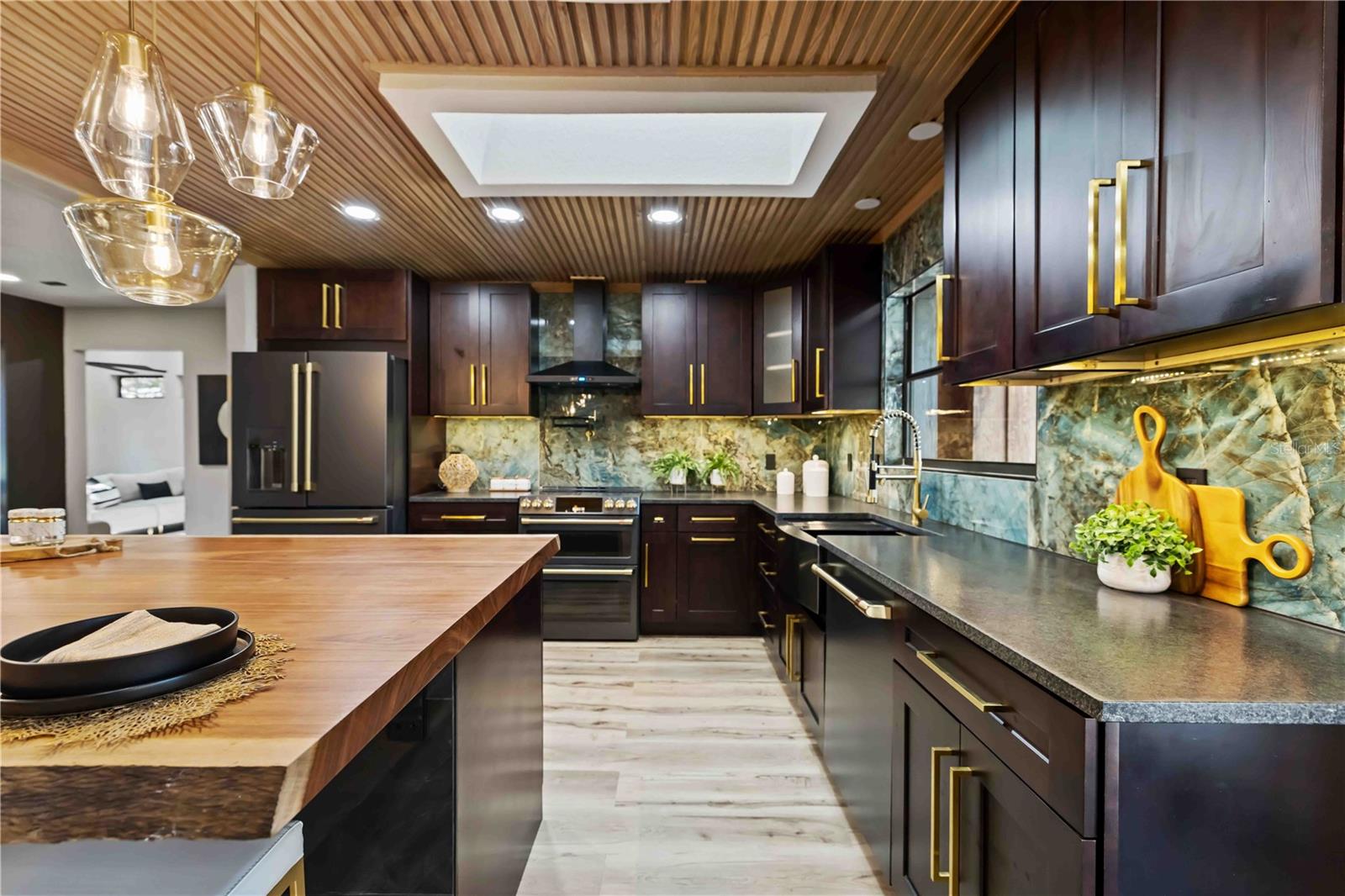 OCEAN BEACH REP - Residential