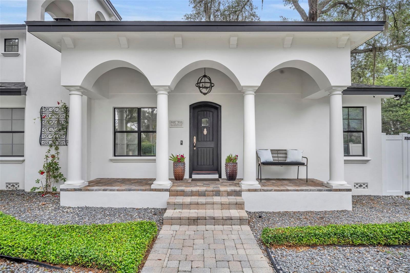 221 MINNEHAHA ROAD