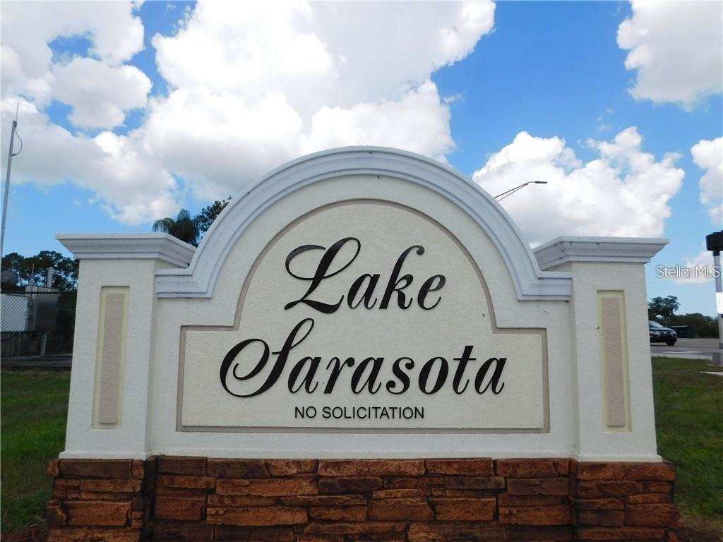 LAKE SARASOTA UNIT 09 - Residential