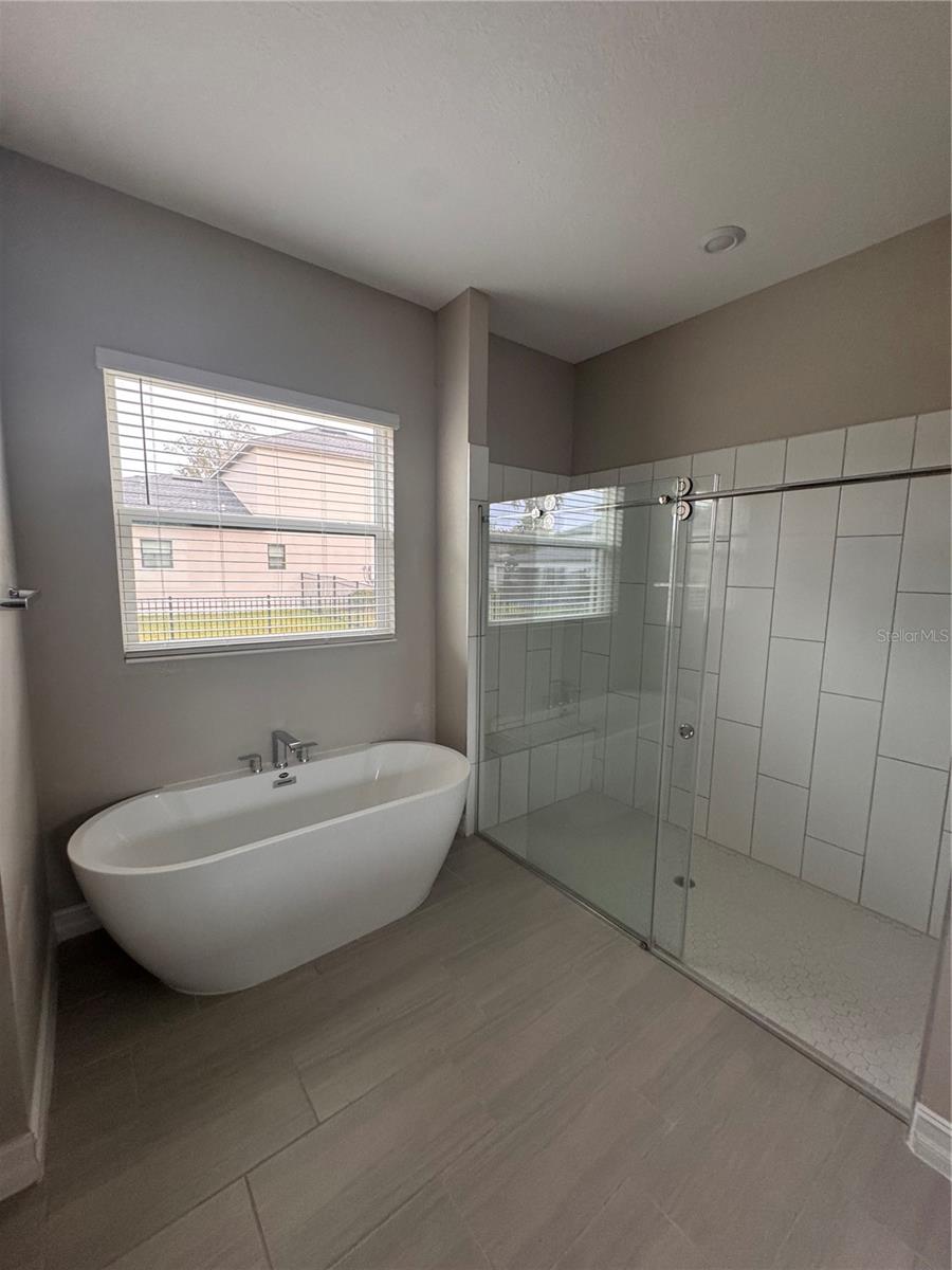 BELLECHASE WILLOWS - Residential Lease