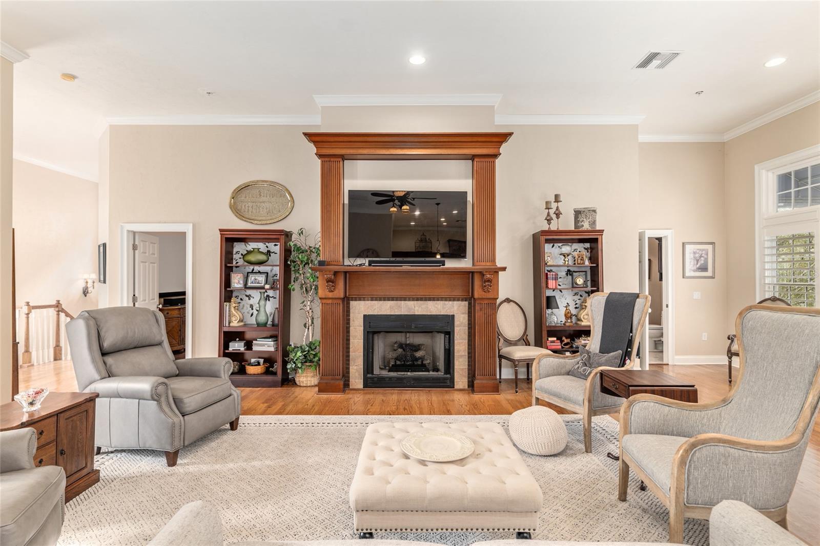 HAILE PLANTATION VILLAGE CENTER - Commercial Sale