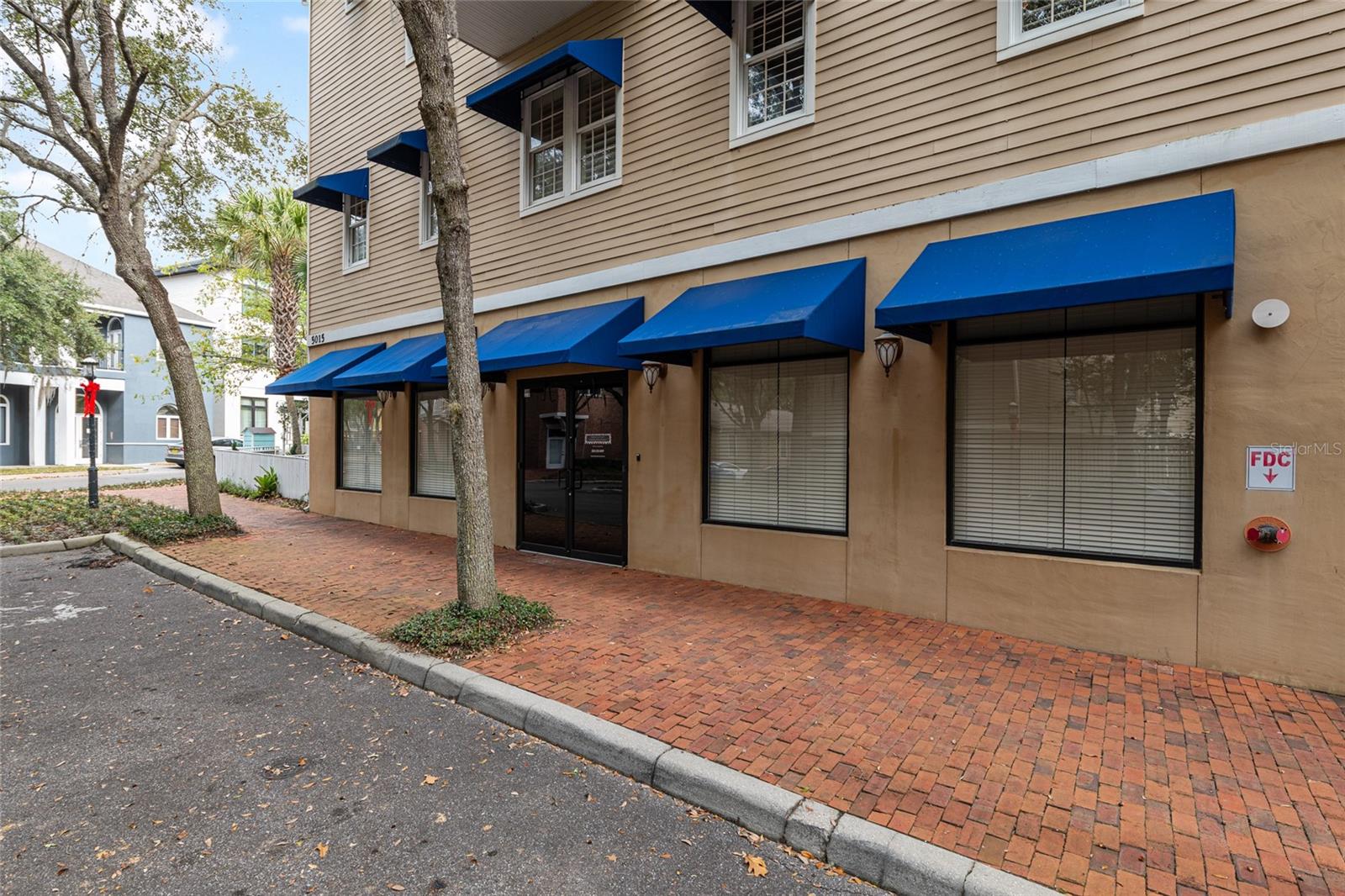 HAILE PLANTATION VILLAGE CENTER - Commercial Sale