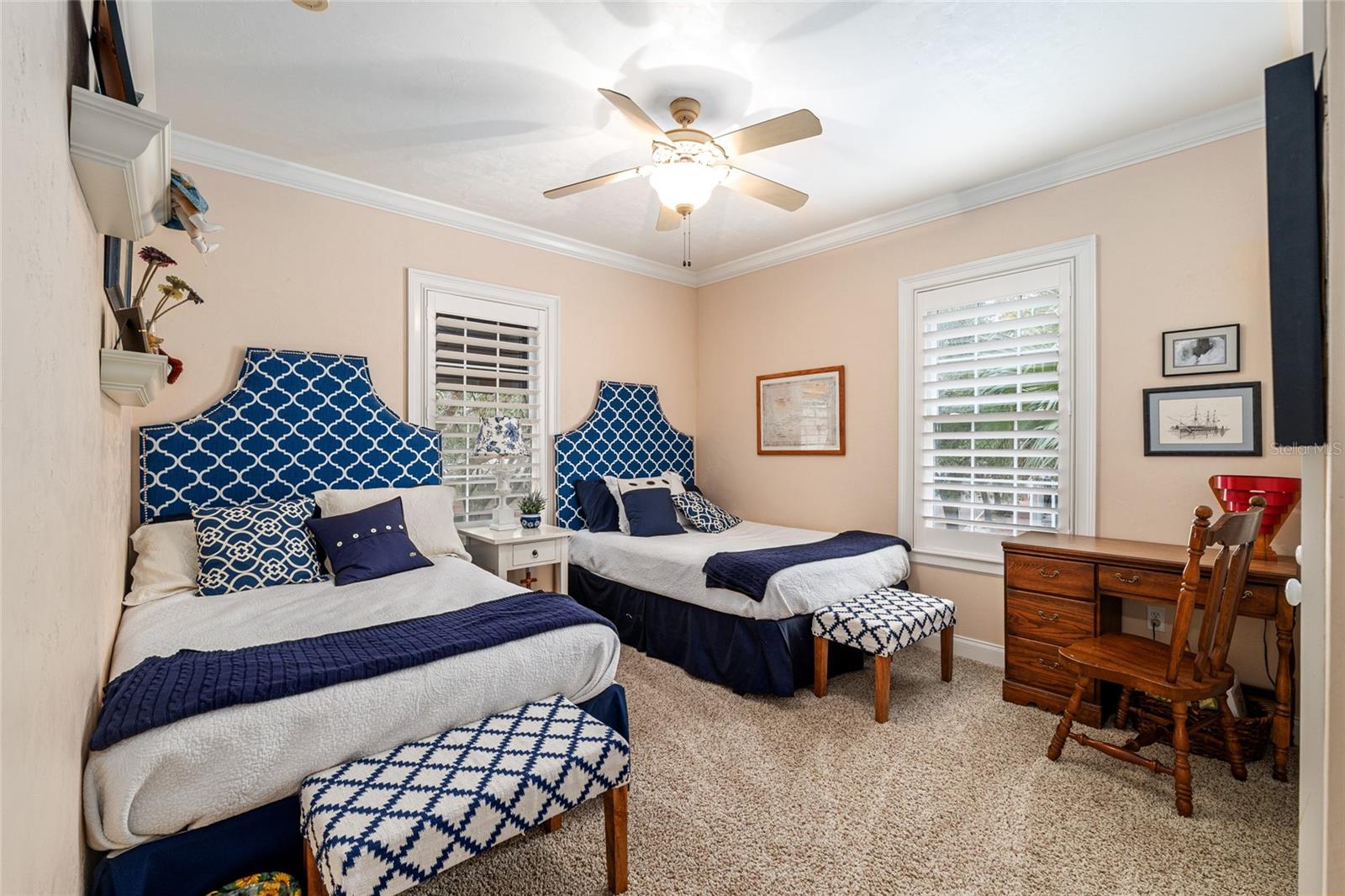 HAILE PLANTATION VILLAGE CENTER - Commercial Sale