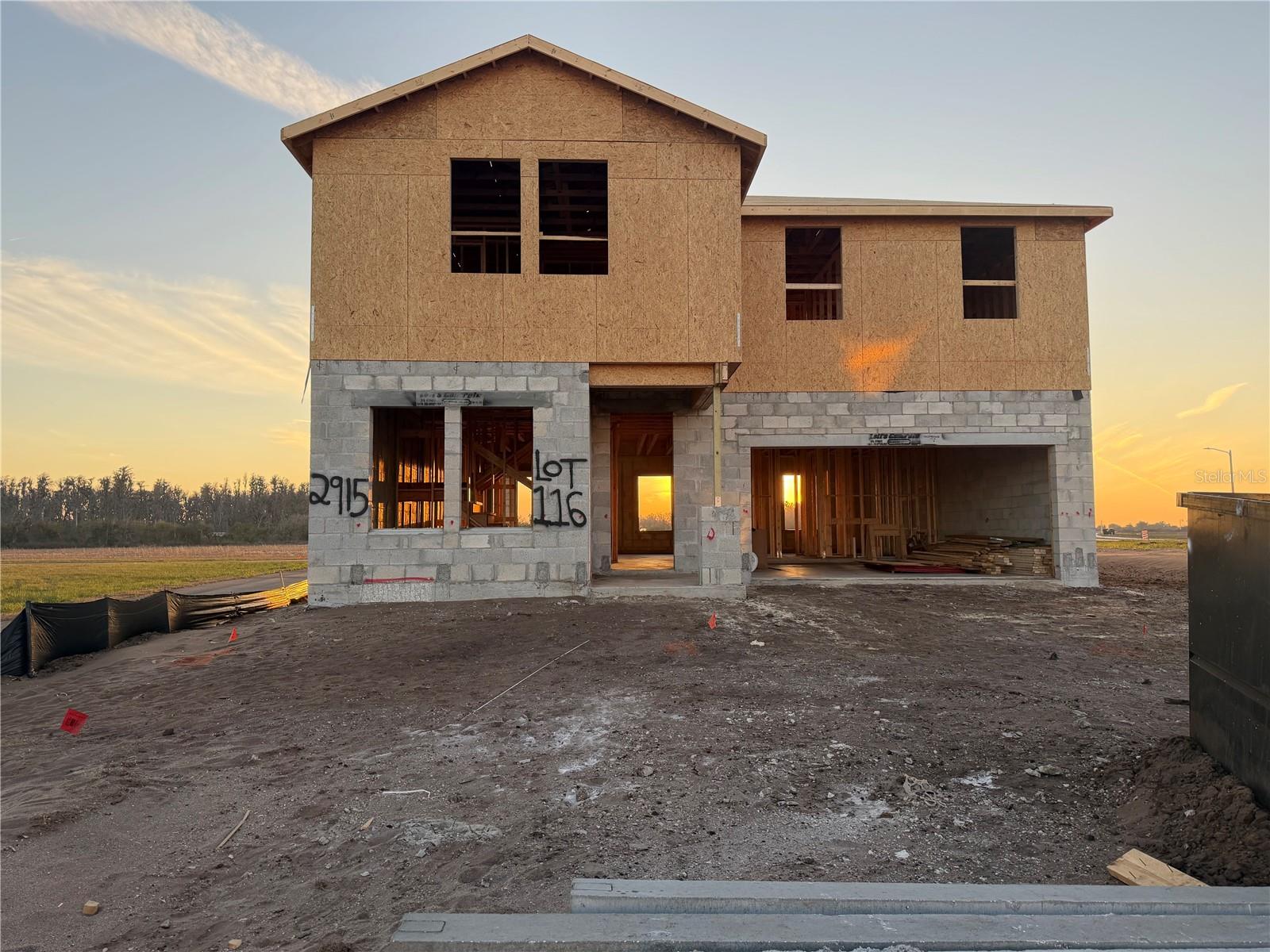 2915 CITRUS GROVE STREET