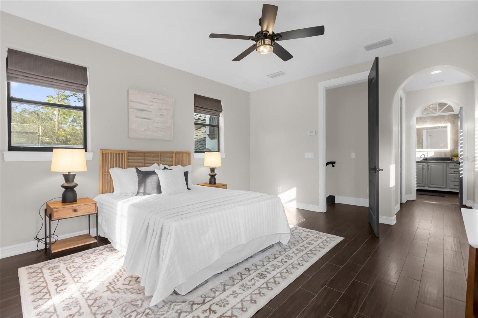 HEATHROW WOODS - Residential