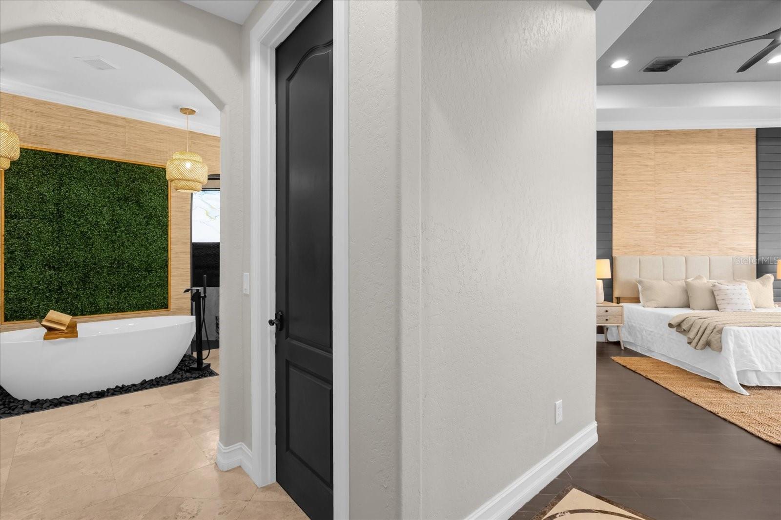 HEATHROW WOODS - Residential