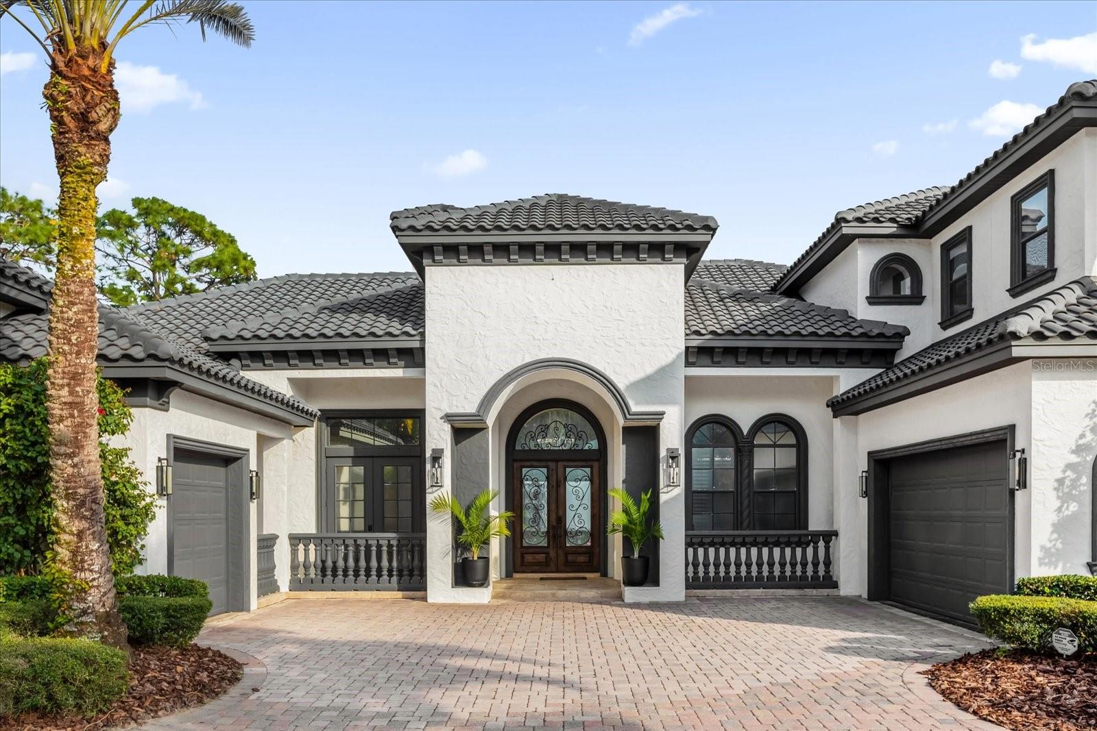 HEATHROW WOODS - Residential