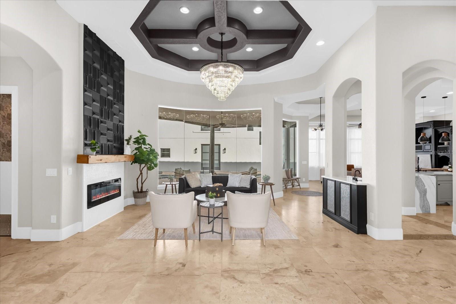 HEATHROW WOODS - Residential