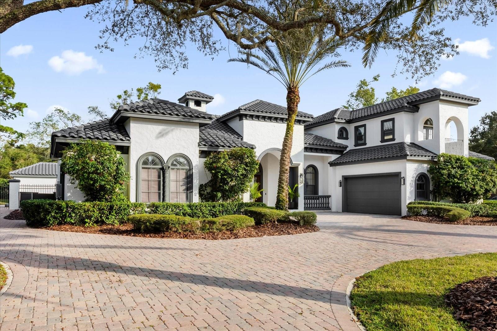 HEATHROW WOODS - Residential