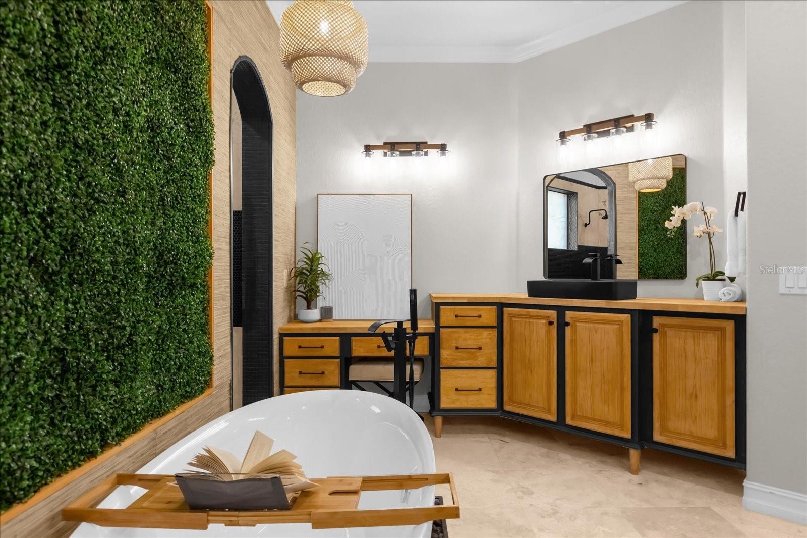 HEATHROW WOODS - Residential