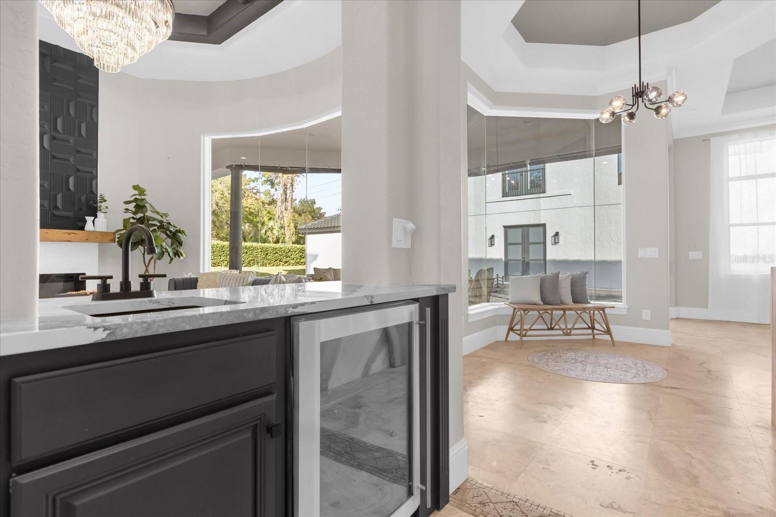 HEATHROW WOODS - Residential