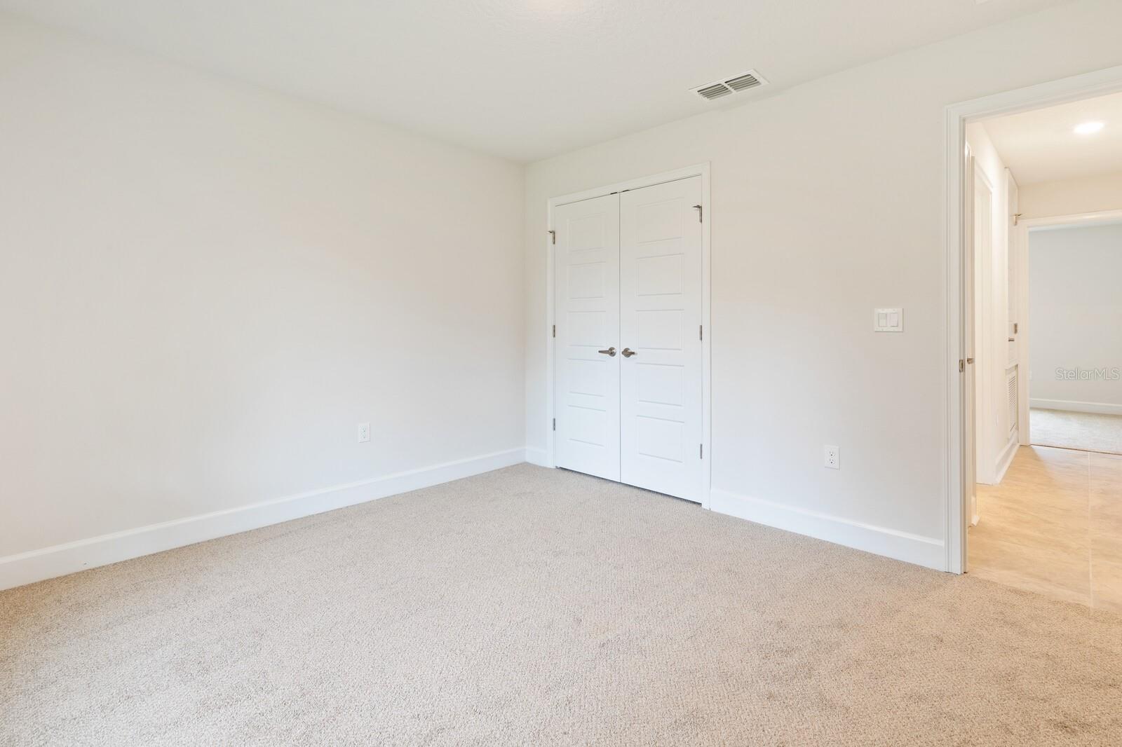 04 FAIRWAYS - Residential