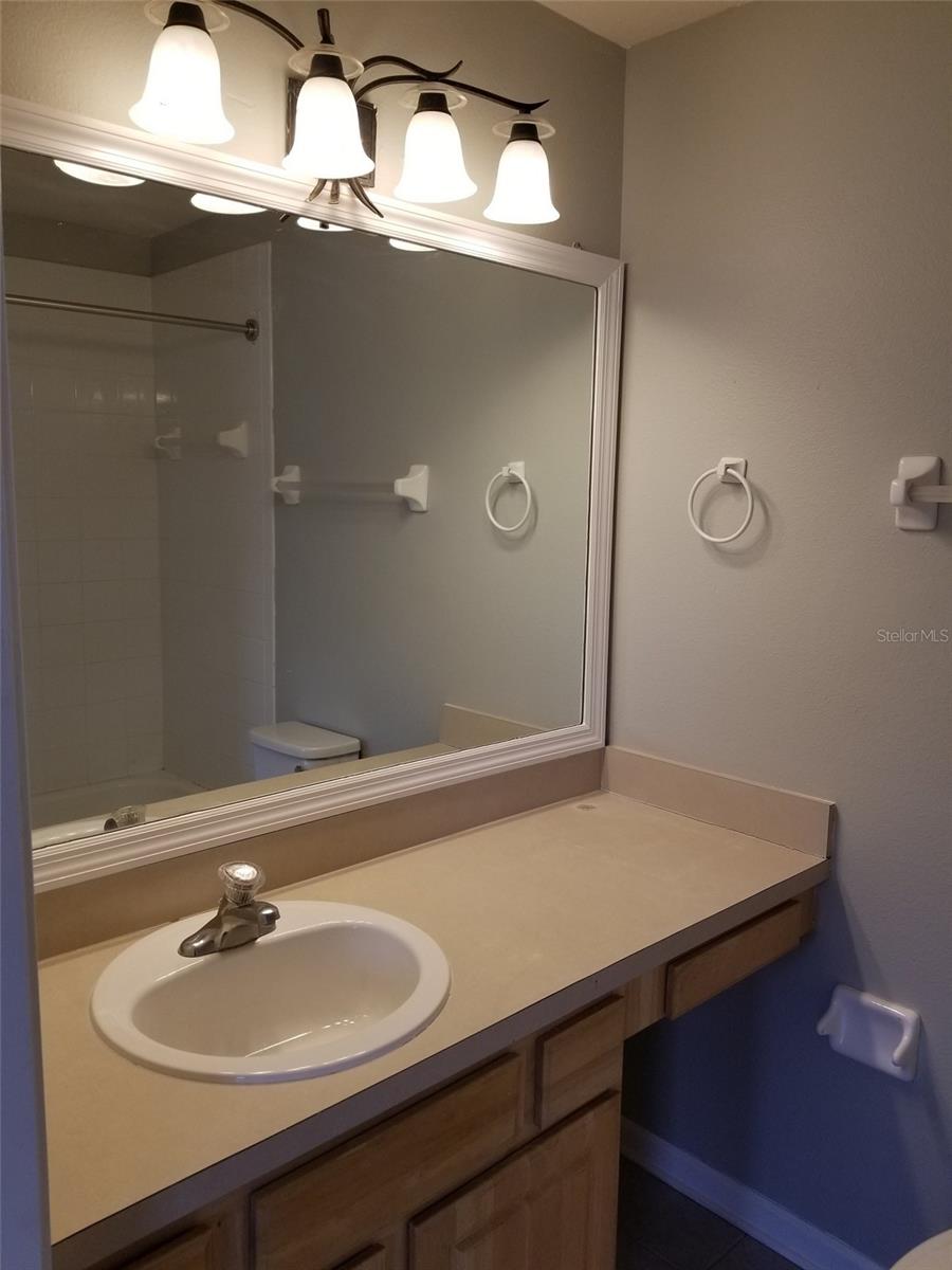 VALHALLA PH 3-4 - Residential Lease