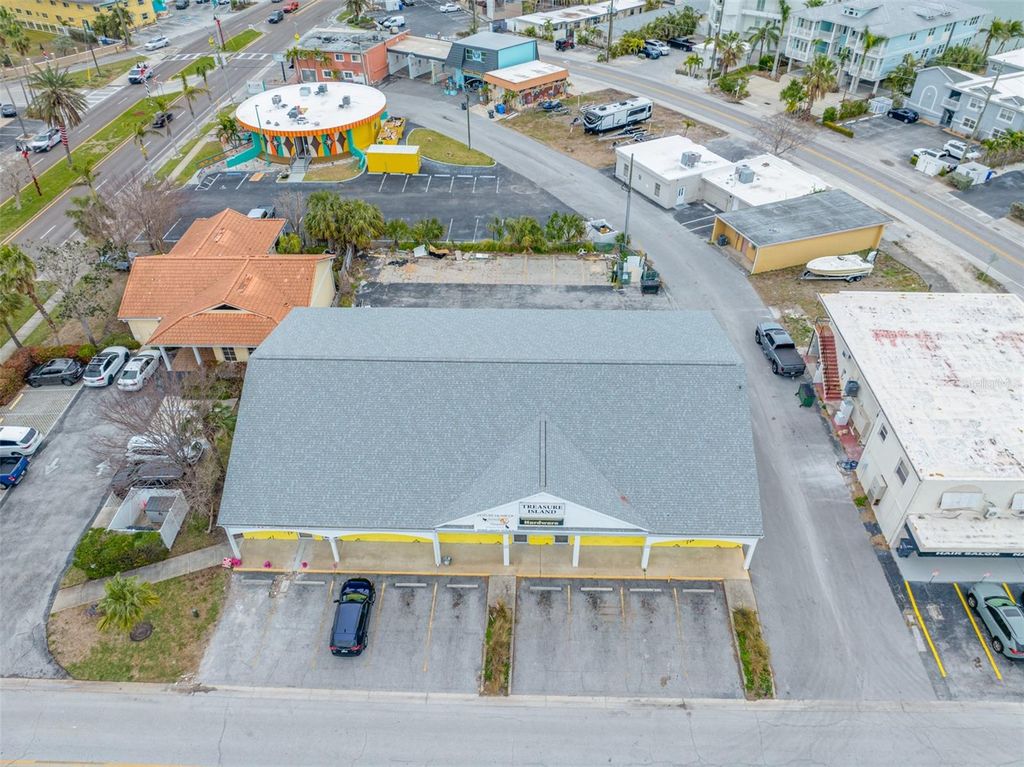 Photo of 10625 1st Street E, Treasure Island, FL 33706 (MLS # TB8339375)
