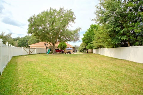 Tiny photo for 11318 Summer Wind Court, Clermont, FL 34711 (MLS # S5158268)