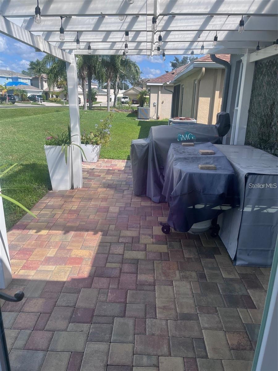 TURTLE CROSSING SUB - Residential Lease