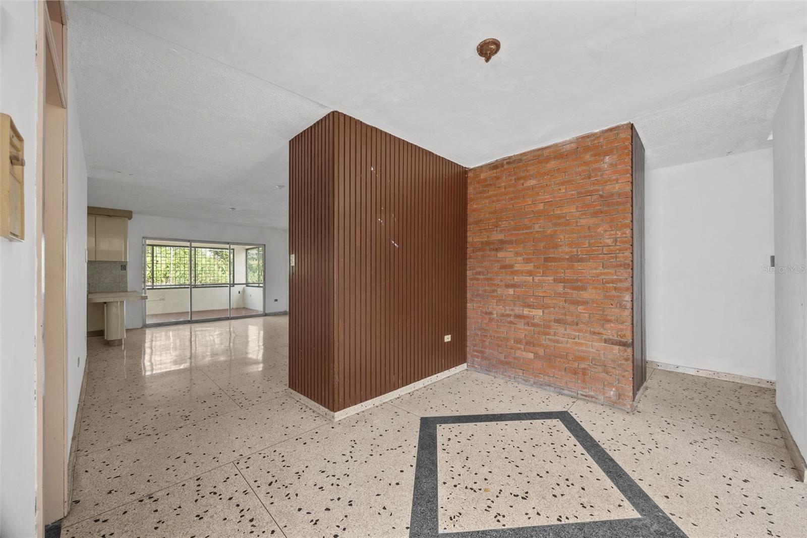 5 TOLEDO ST