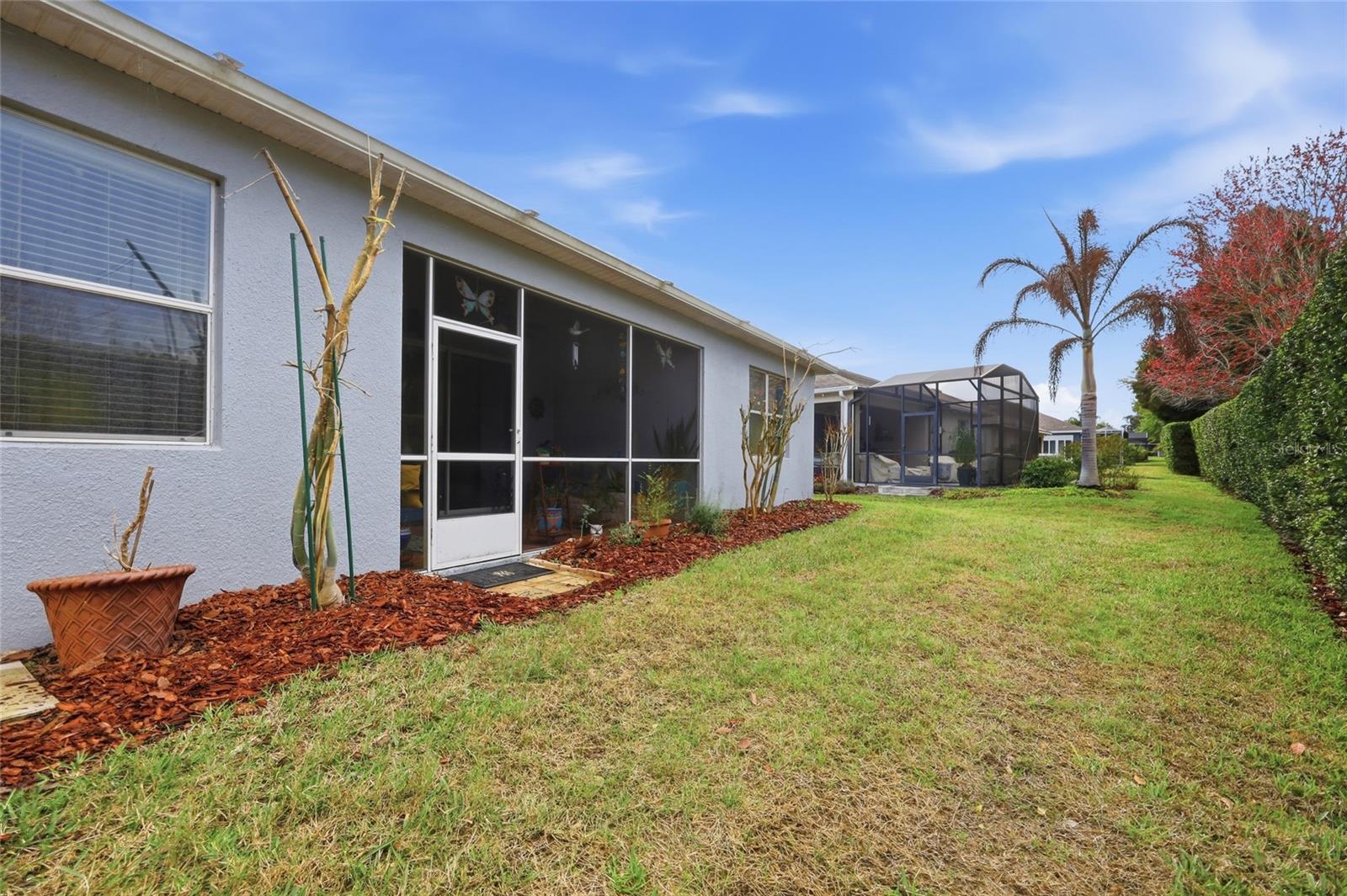 TRADITIONS PH 01 - Residential