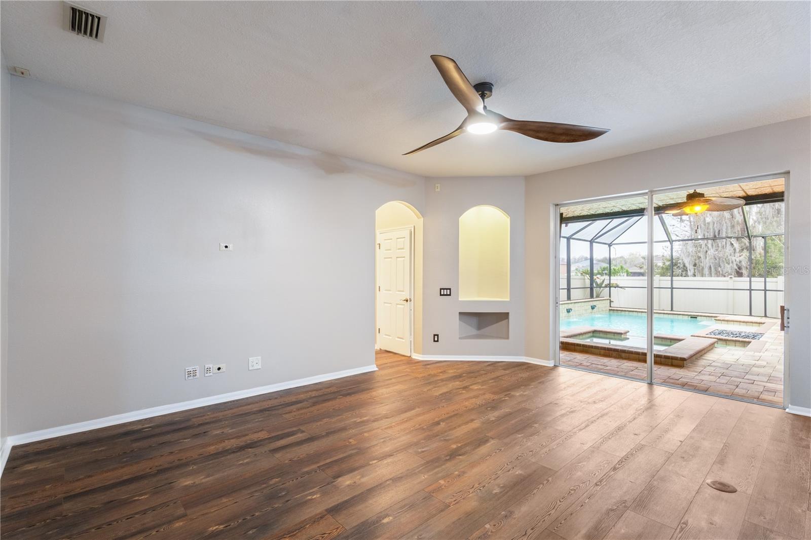 BALLANTRAE VILLAGE 2B - Residential