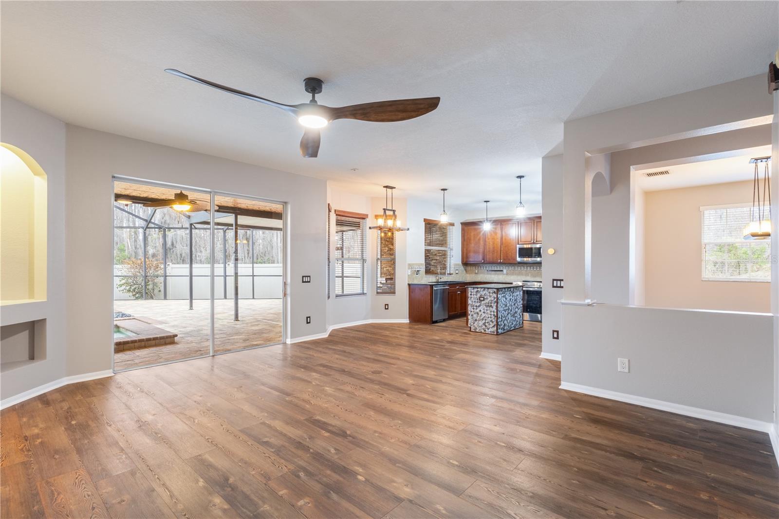 BALLANTRAE VILLAGE 2B - Residential