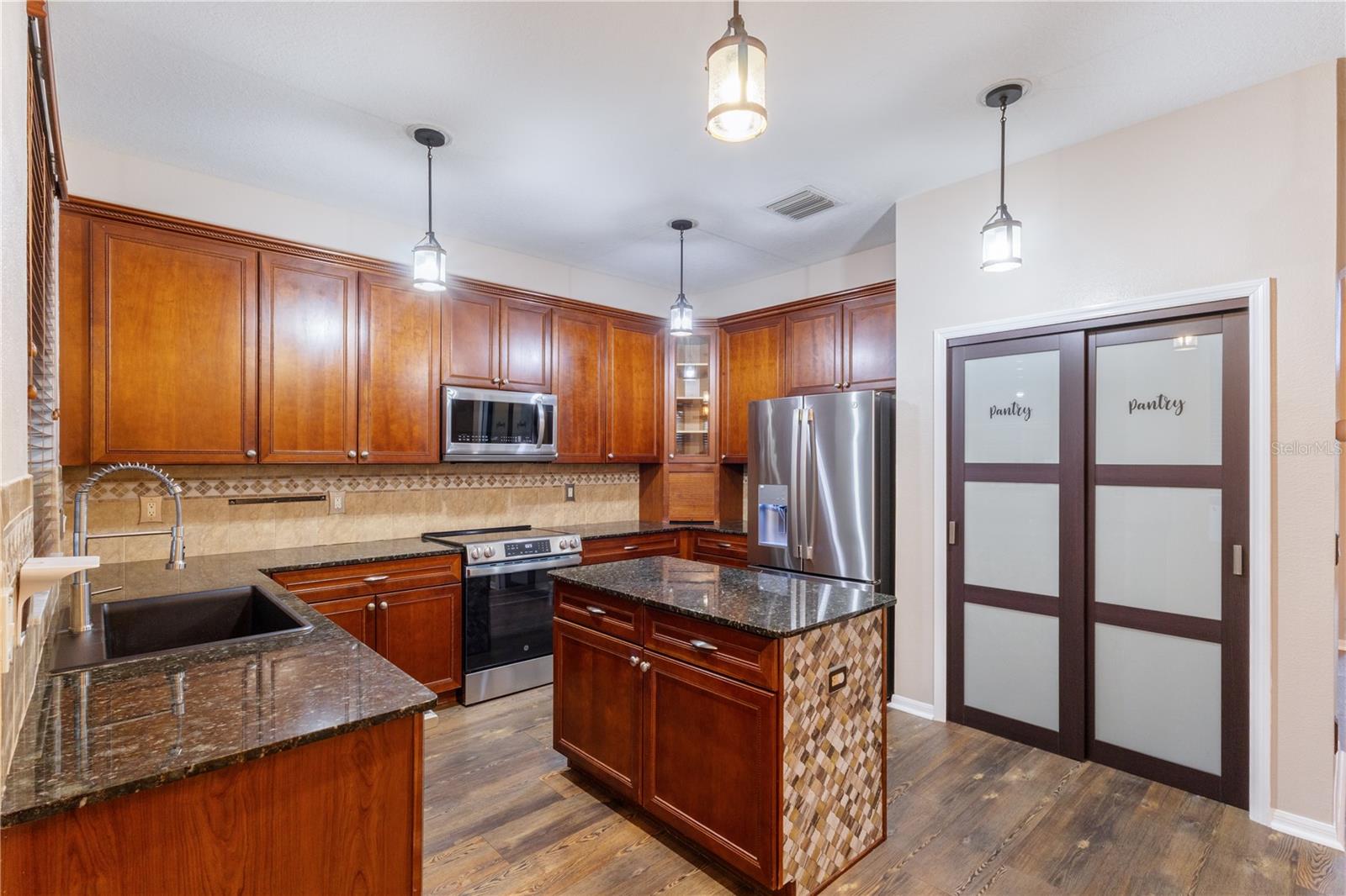 BALLANTRAE VILLAGE 2B - Residential