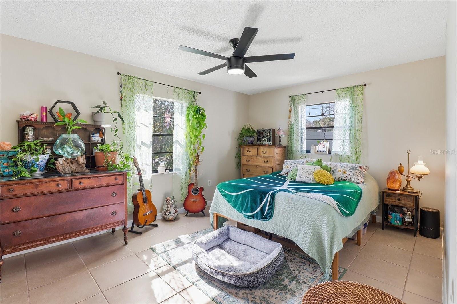 BEVERLY HILLS UN 2 - Residential