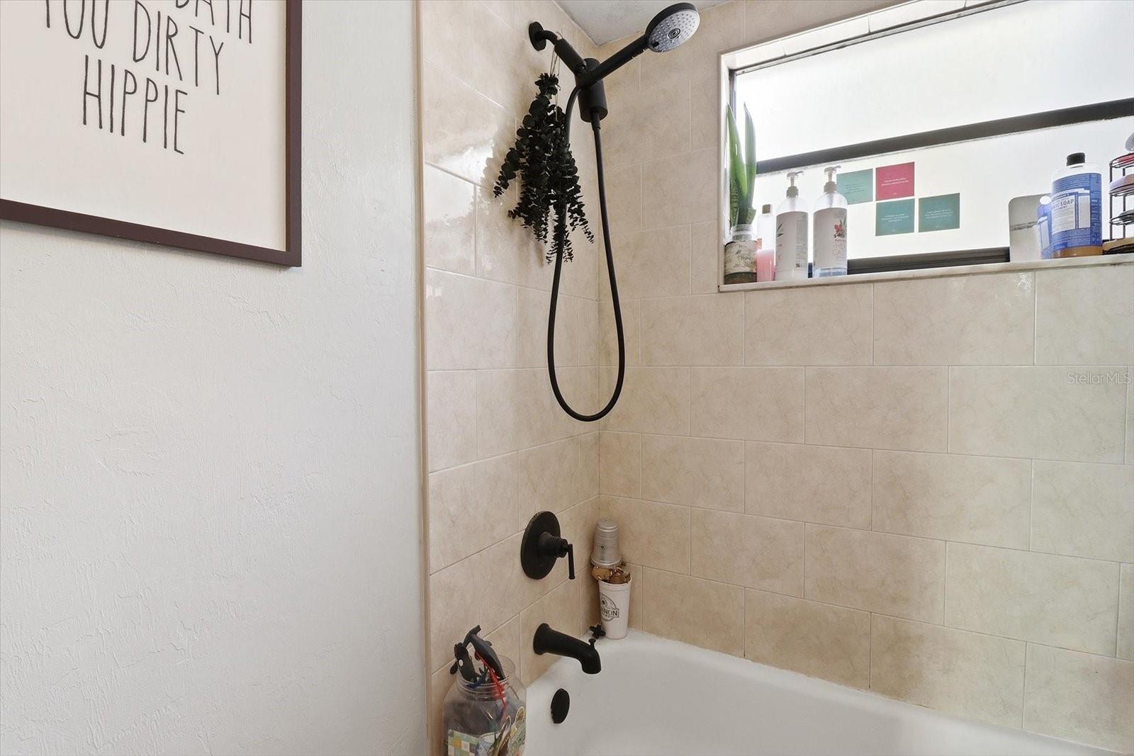 BEVERLY HILLS UN 2 - Residential