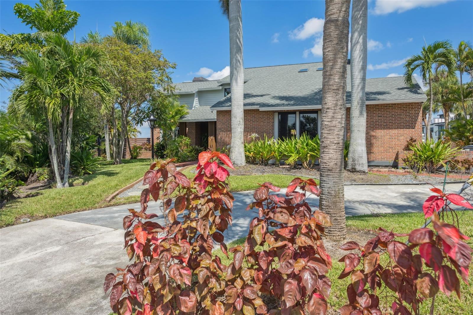 APOLLO BEACH - Residential Lease