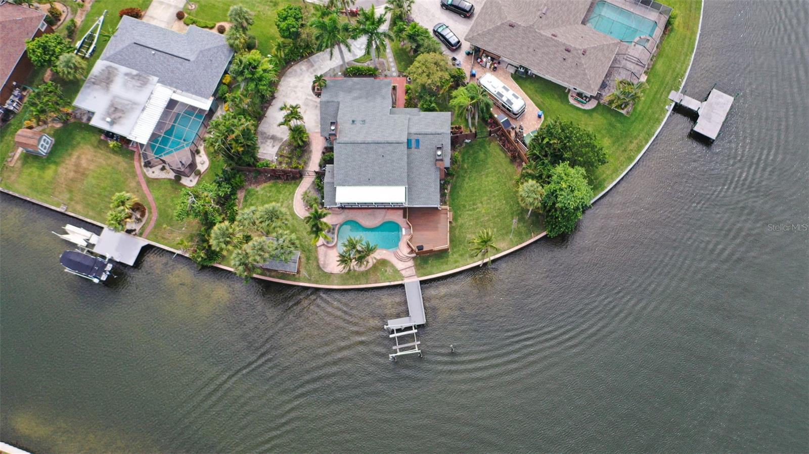 APOLLO BEACH - Residential Lease