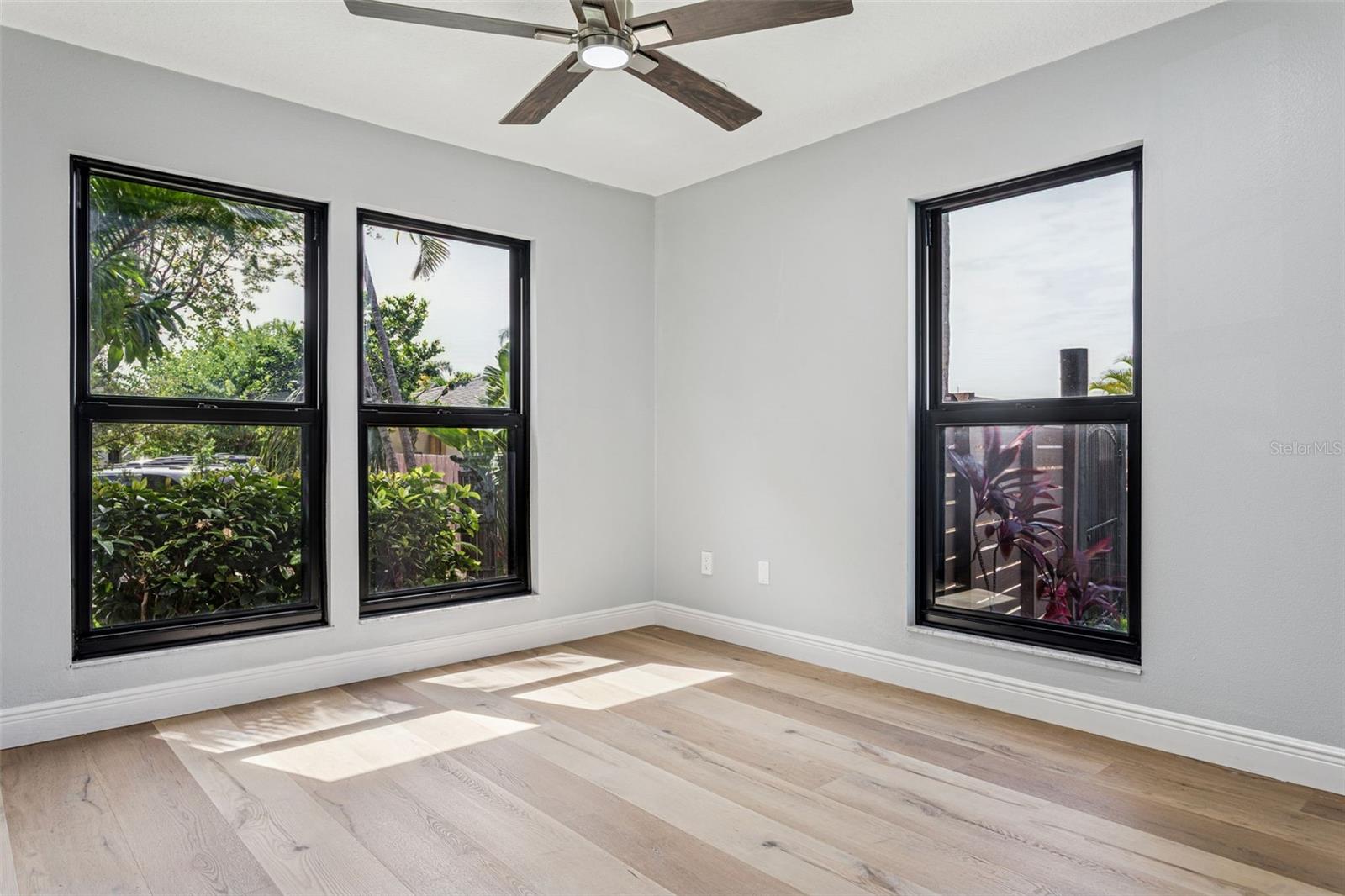 APOLLO BEACH - Residential Lease