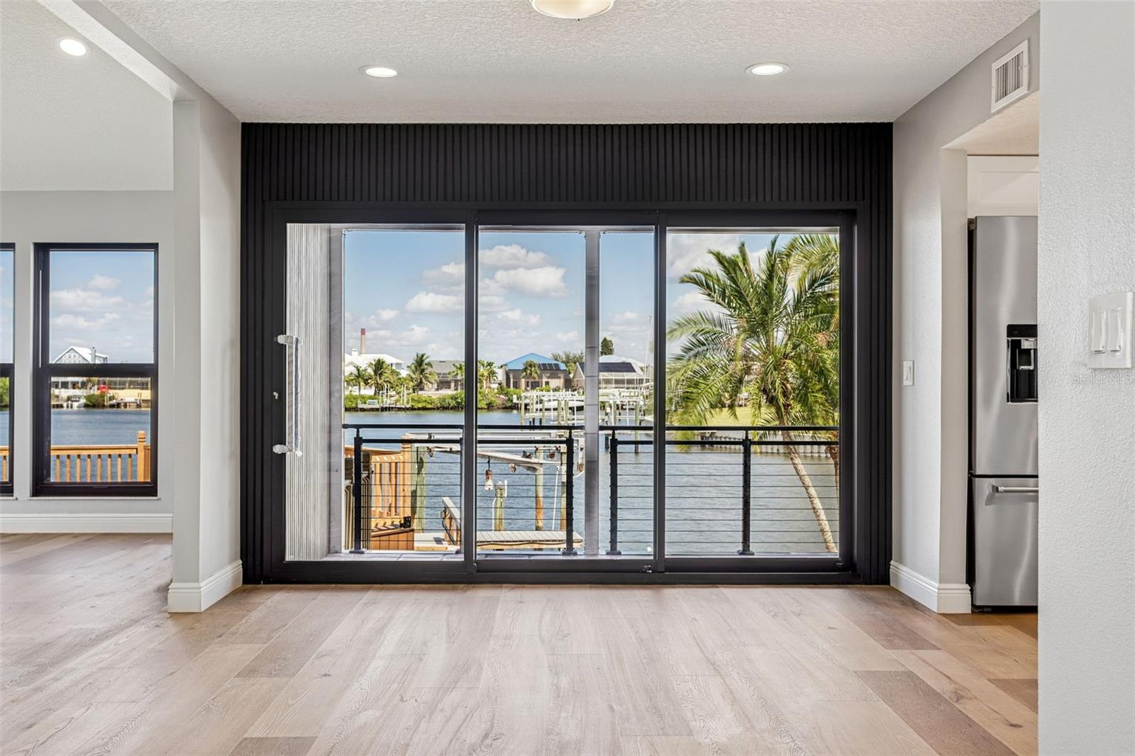 APOLLO BEACH - Residential Lease