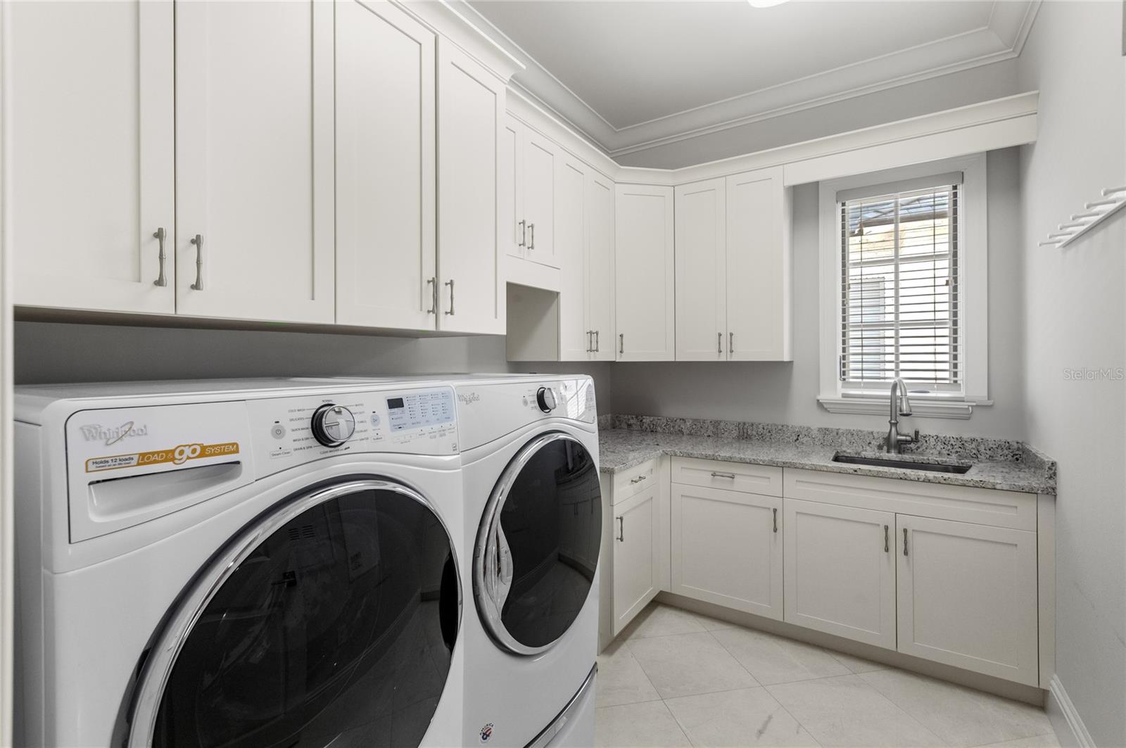 GOLDEN OAK PH 2B & 2C - Residential Lease