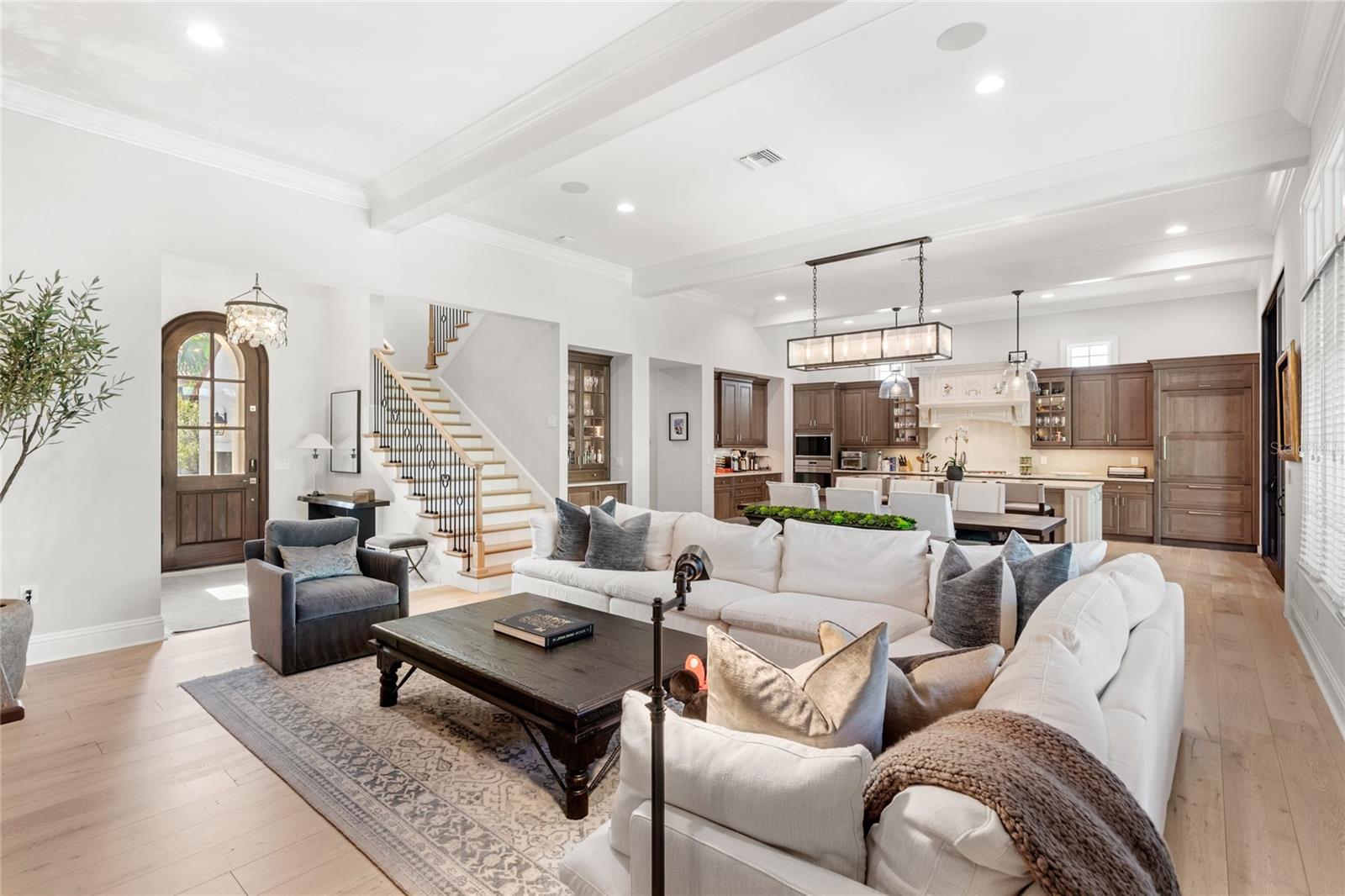 GOLDEN OAK PH 2B & 2C - Residential Lease