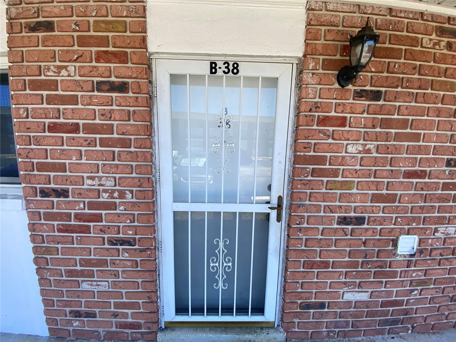 781 W LANCASTER ROAD B38