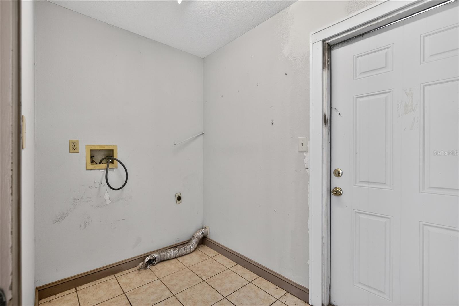 EUSTIS MORNINGVIEW SUB - Residential