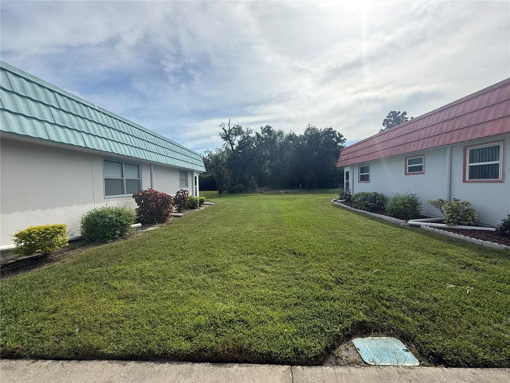 Photo of 1802 Bedford Lane #7, Sun City Center, FL 33573 (MLS # TB8424879)