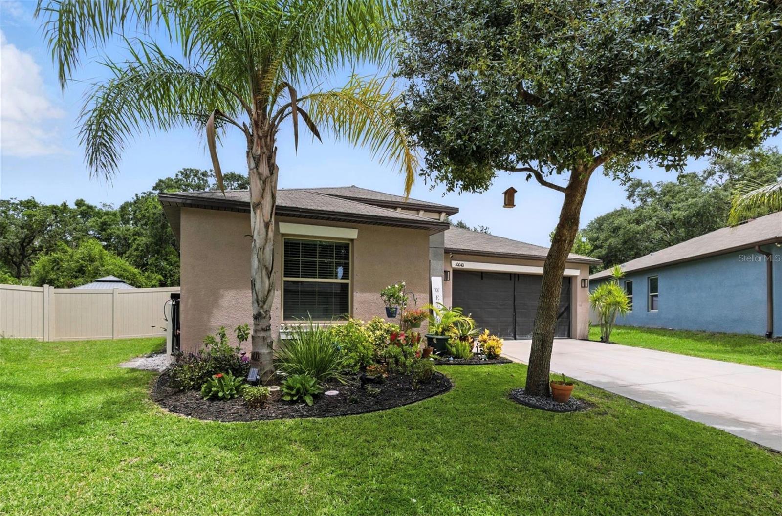 10040 CARAWAY SPICE AVENUE