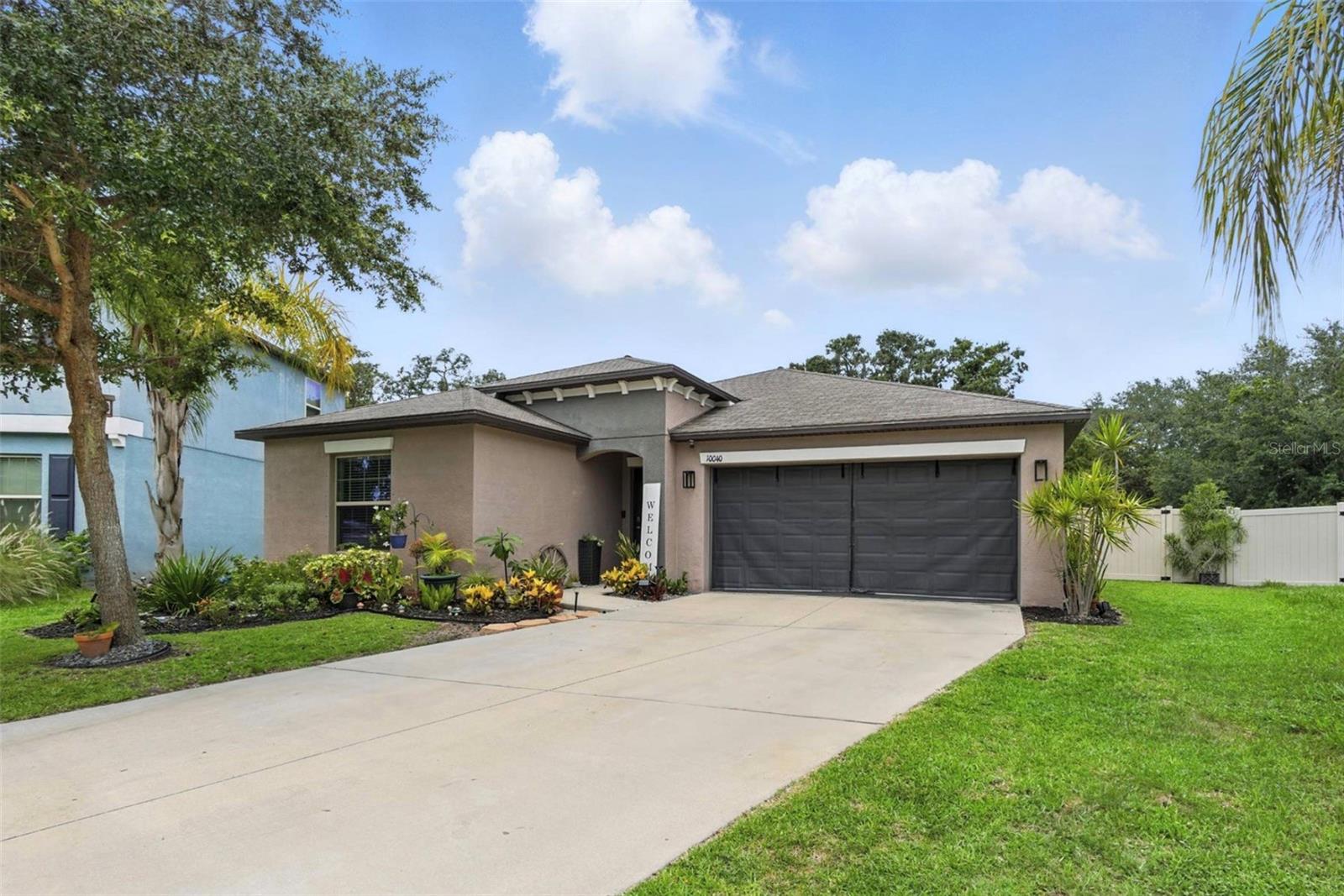 10040 CARAWAY SPICE AVENUE