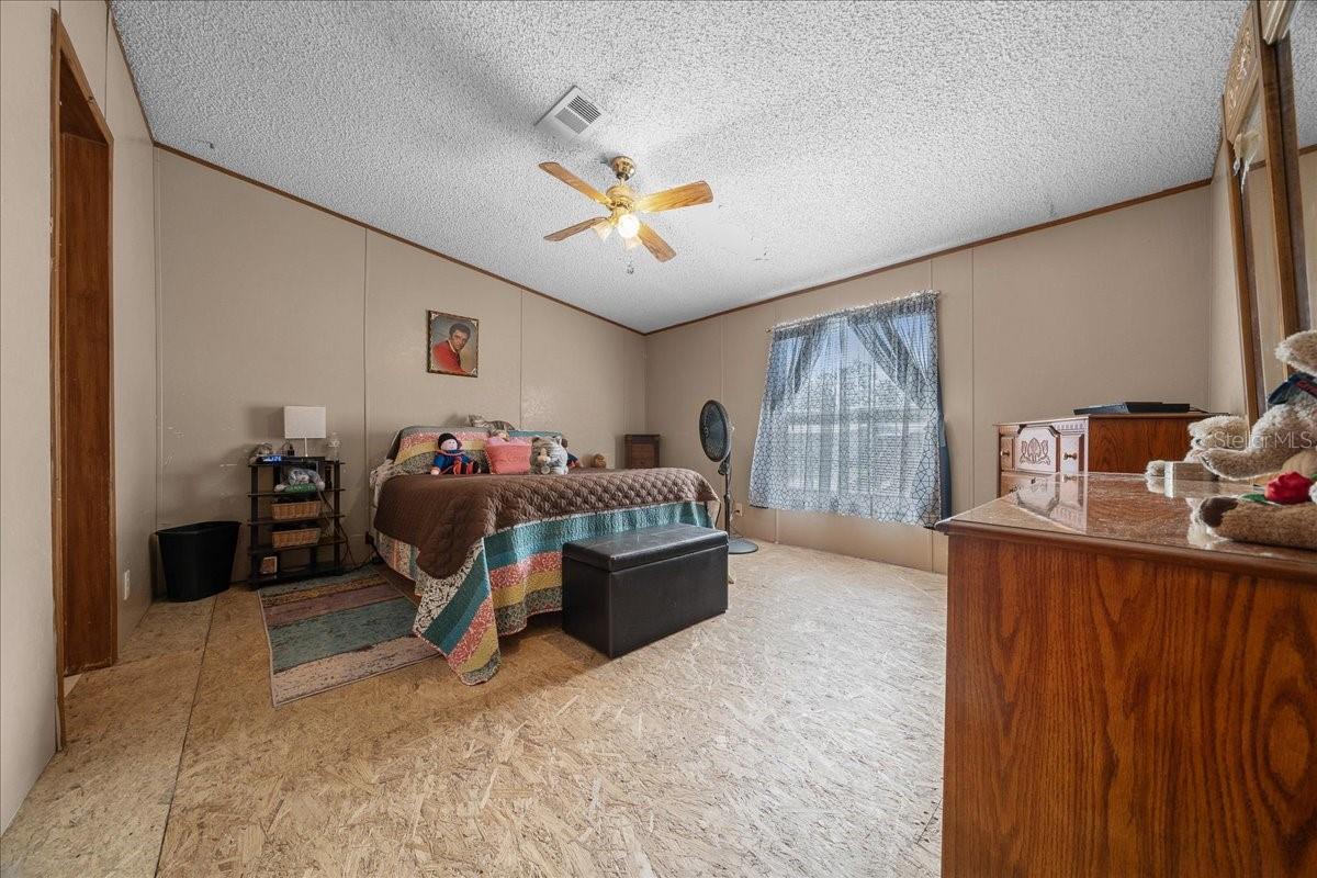 LAKE WEIR HEIGHTS - Residential