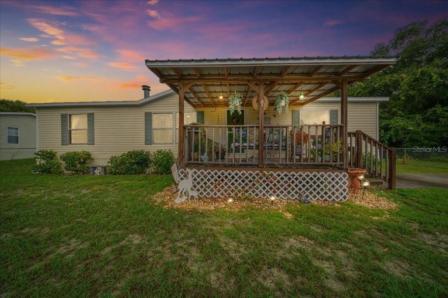 Welcome to this charming 3 bedroom, 2 bathroom home situated on a .25 acre lot in Belleview, FL.
This property offers a functional floor plan with plenty of potential. The home comes with a remaining 1-year
warranty on the A/C, and the roof was recently serviced in 2025 with loose shingles repaired.  Enjoy outdoor
living with both a front and back porch addition, as well as a fully fenced front and backyard—perfect for pets,
gardening, or entertaining. A private driveway provides convenient parking.
Located in the heart of Belleview, this home offers easy access to local shops, dining, parks, and schools.
You’ll also find yourself just a short drive from Ocala and The Villages, making commuting and recreational
activities a breeze.
Being sold AS-IS, this property presents a fantastic investment opportunity or primary residence for the right
buyer.