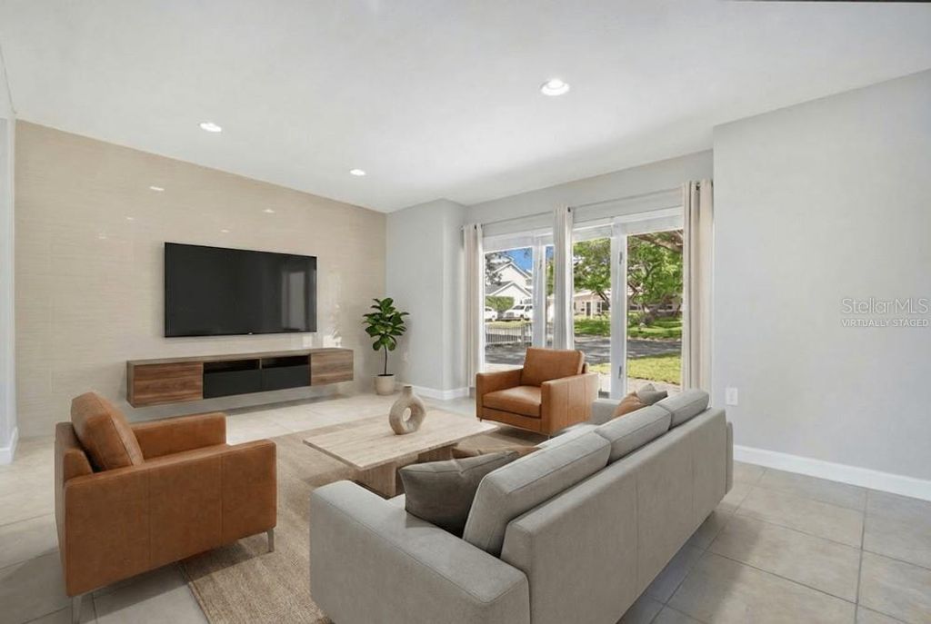 Photo of 1822 Yorkshire Drive, Winter Park, FL 32792 (MLS # O6401364)