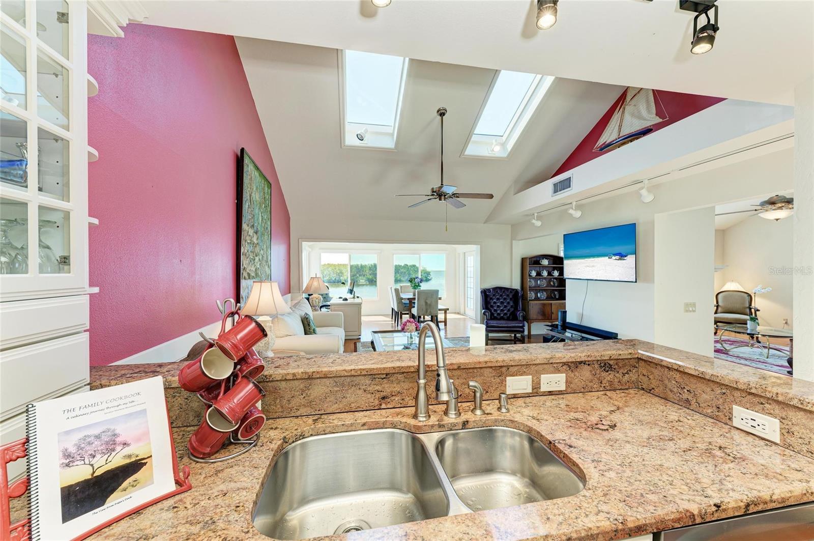 TIDY ISLAND PH I - Residential