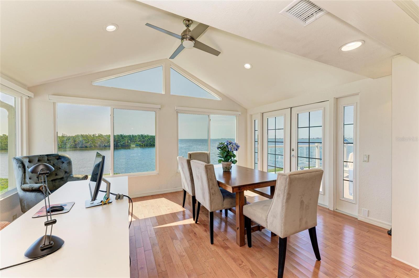 TIDY ISLAND PH I - Residential