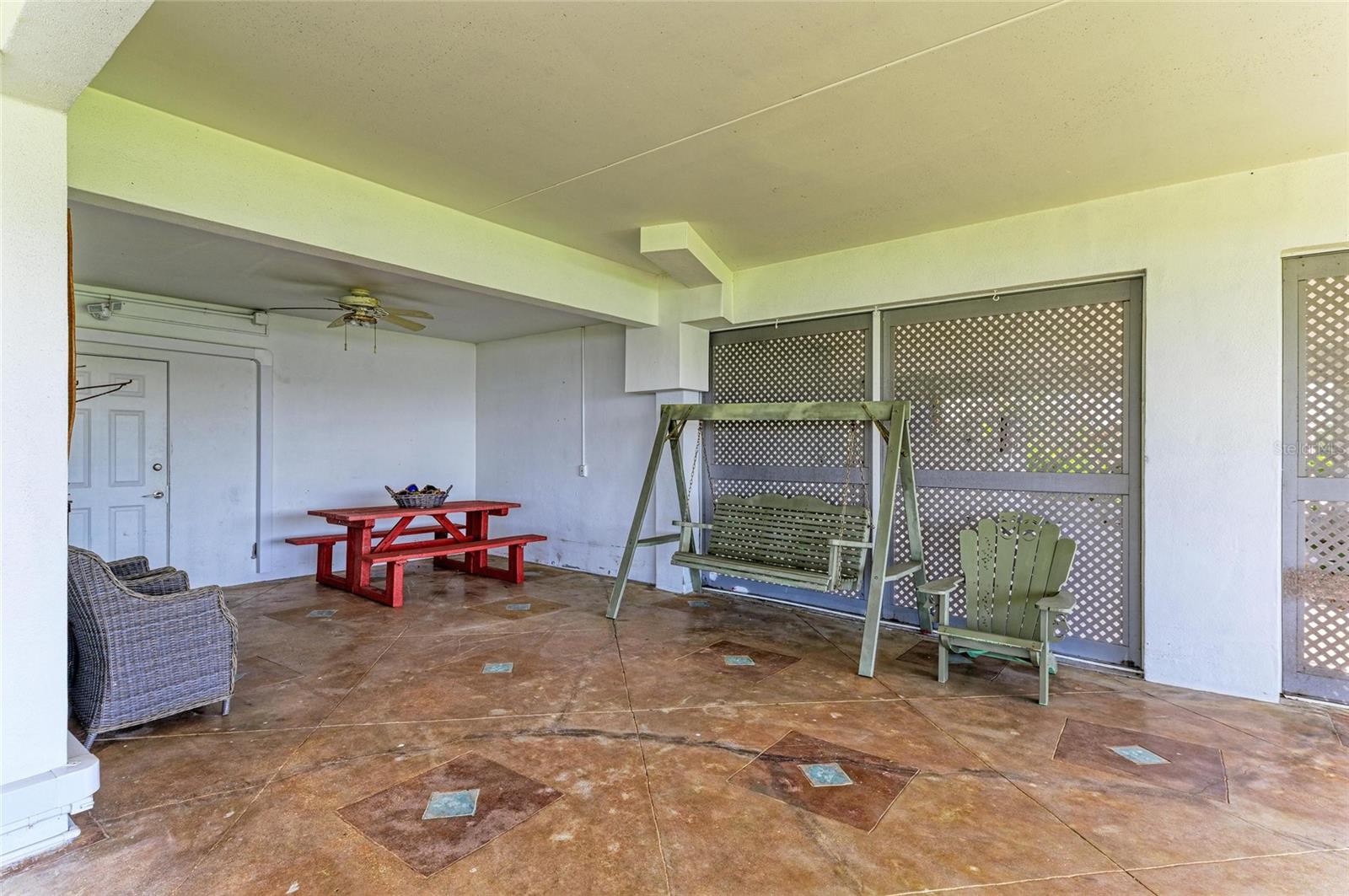 TIDY ISLAND PH I - Residential