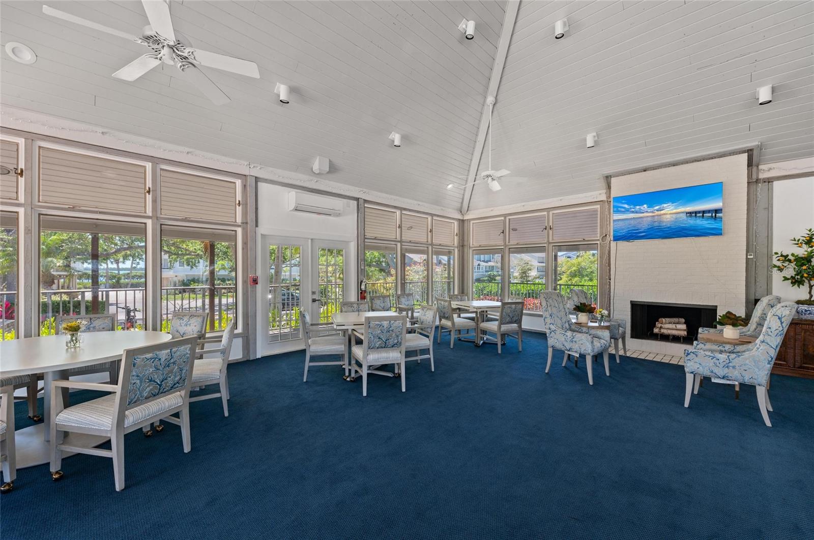 TIDY ISLAND PH I - Residential