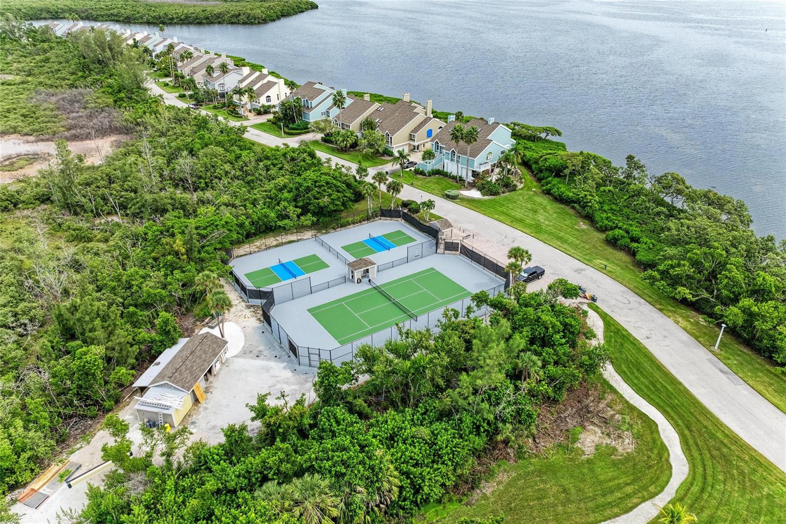 TIDY ISLAND PH I - Residential