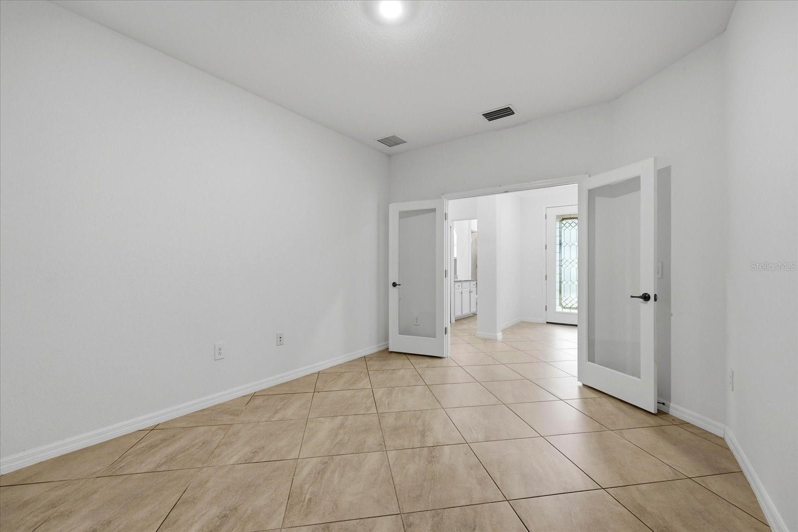 ARBOR GRANDE - Residential